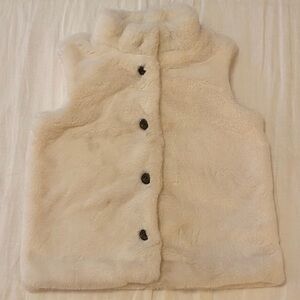 Hanna Andersson Cream Faux Fur Vest